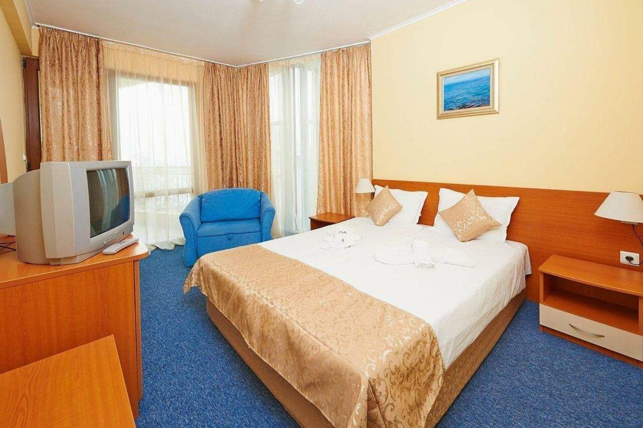 Paradise Hotel & Relax Center Πομόριε Εξωτερικό φωτογραφία