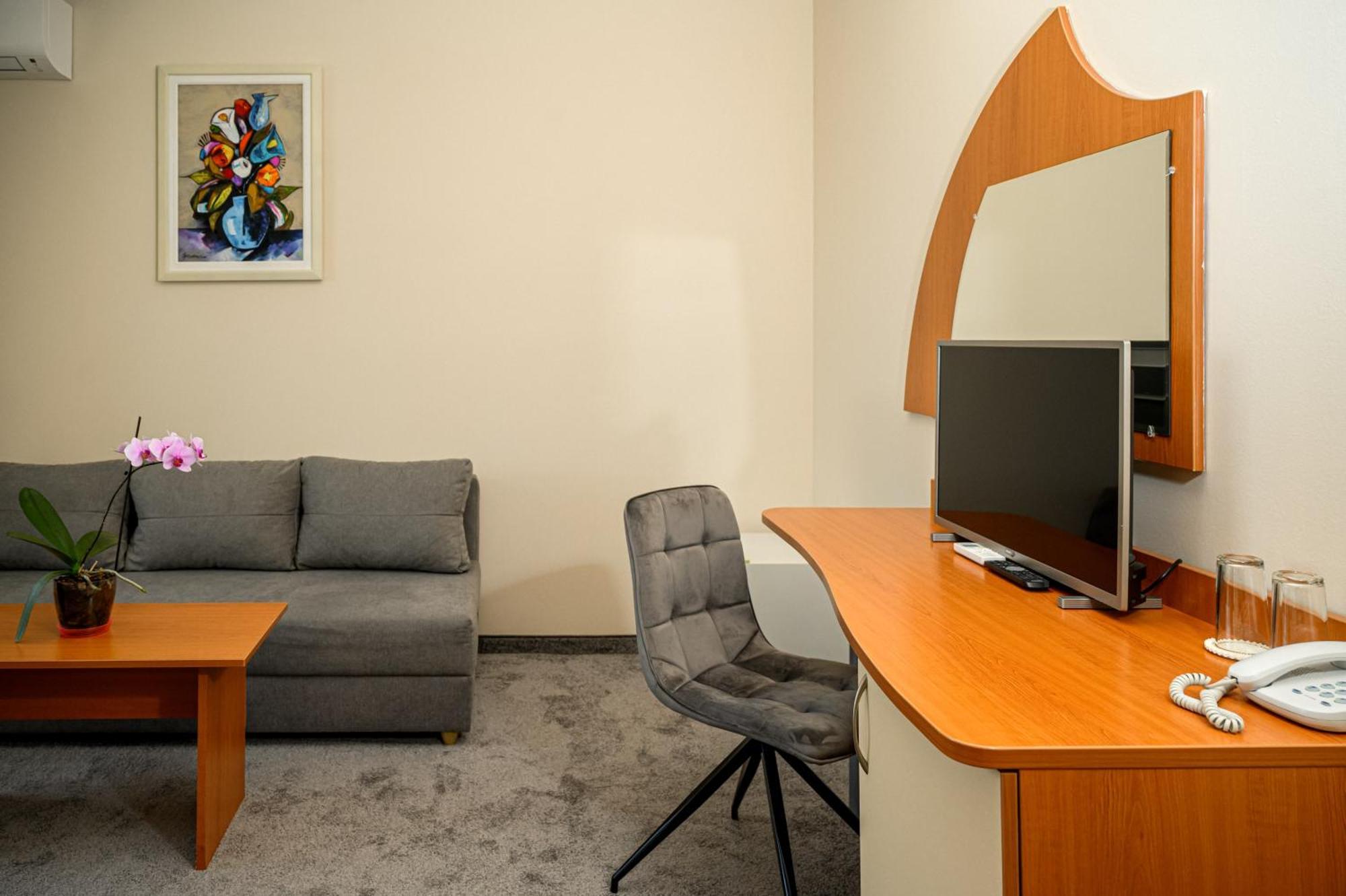 Paradise Hotel & Relax Center Πομόριε Εξωτερικό φωτογραφία