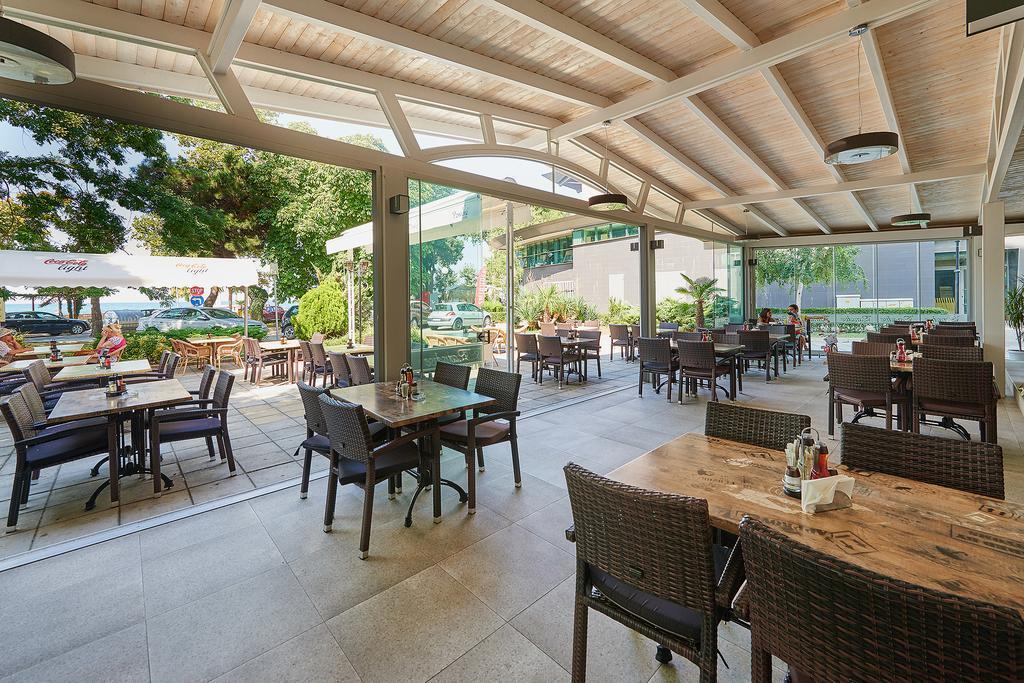 Paradise Hotel & Relax Center Πομόριε Εξωτερικό φωτογραφία