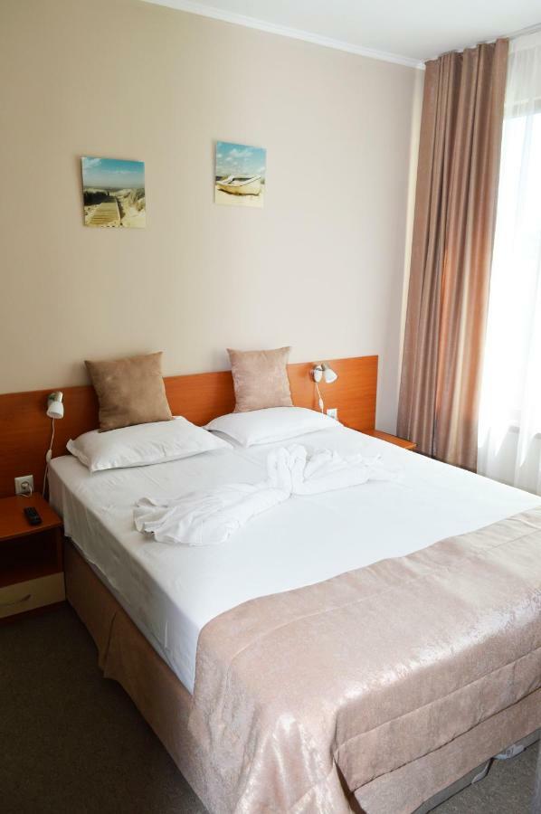Paradise Hotel & Relax Center Πομόριε Εξωτερικό φωτογραφία